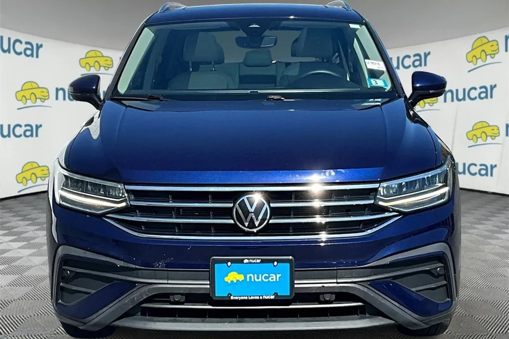 2022 Volkswagen Tiguan SE photo 1