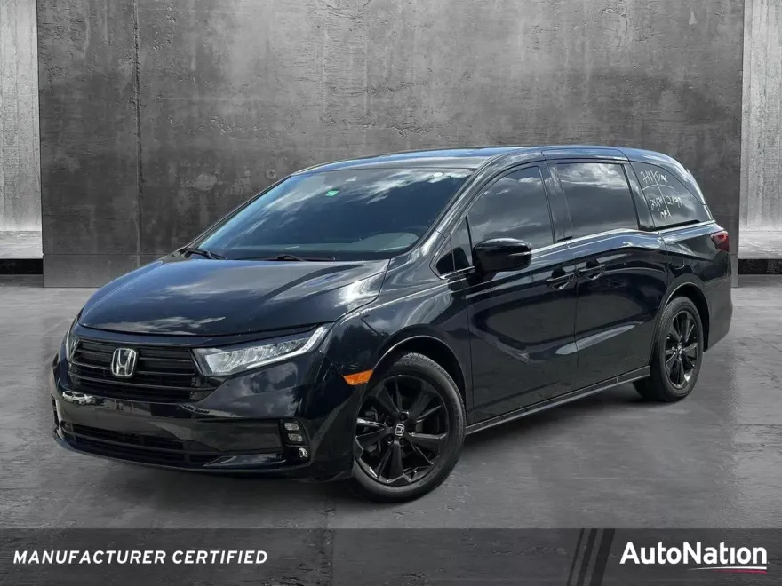 2023 Honda Odyssey Sport photo 1