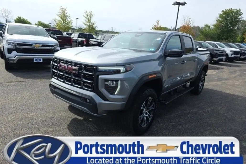 2024 Gmc Canyon AT4 photo 1