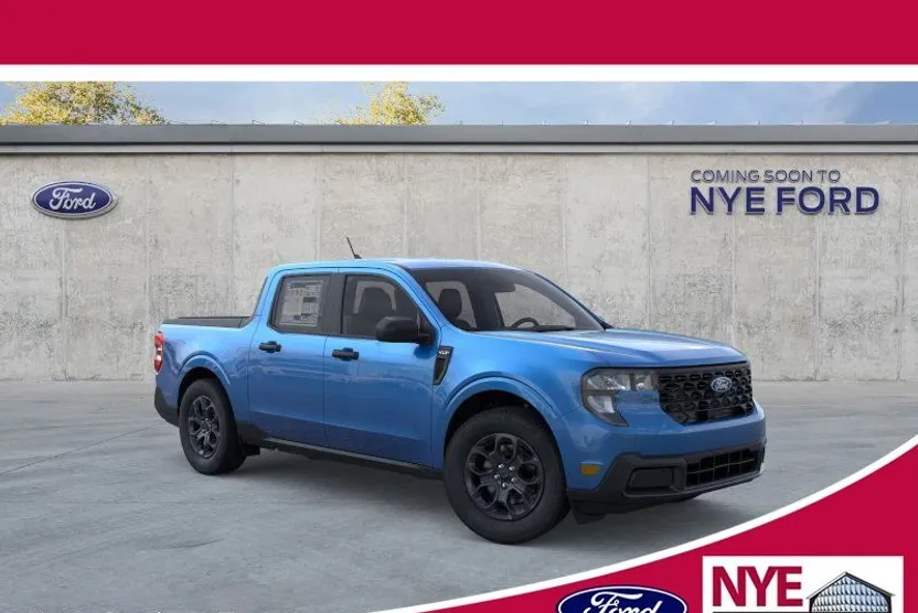 2025 Ford Maverick XLT photo 1