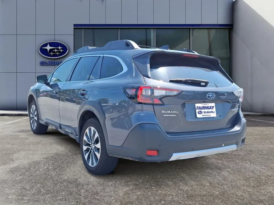 2024 Subaru Outback Limited photo 1