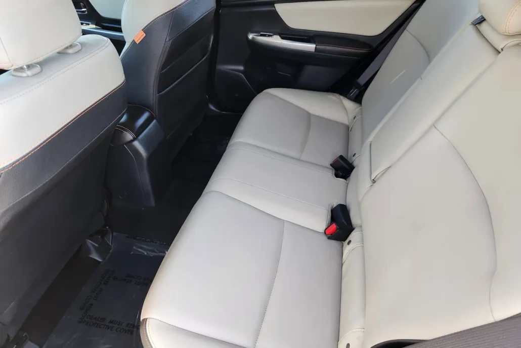 2017 Subaru Crosstrek Limited photo 1