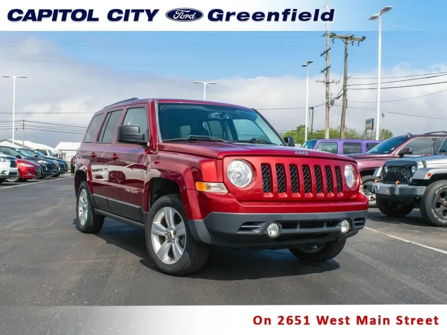 2015 Jeep Patriot Latitude photo 1