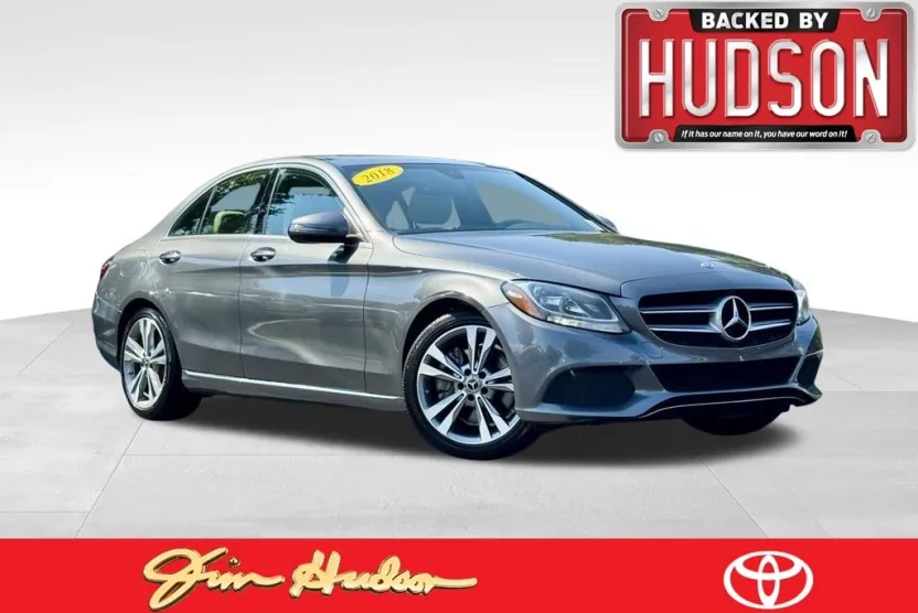 2018 Mercedes Benz C 300 Sedan photo 1