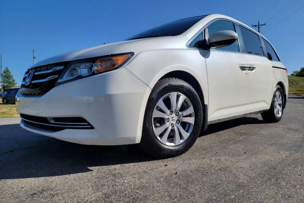 2014 Honda Odyssey EX-L photo 1
