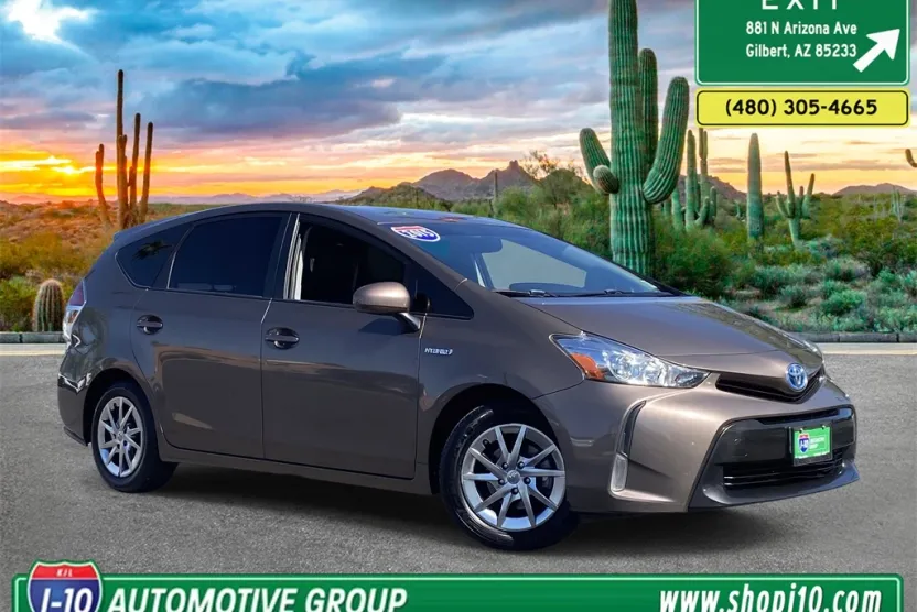 2015 Toyota Prius V Four photo 1