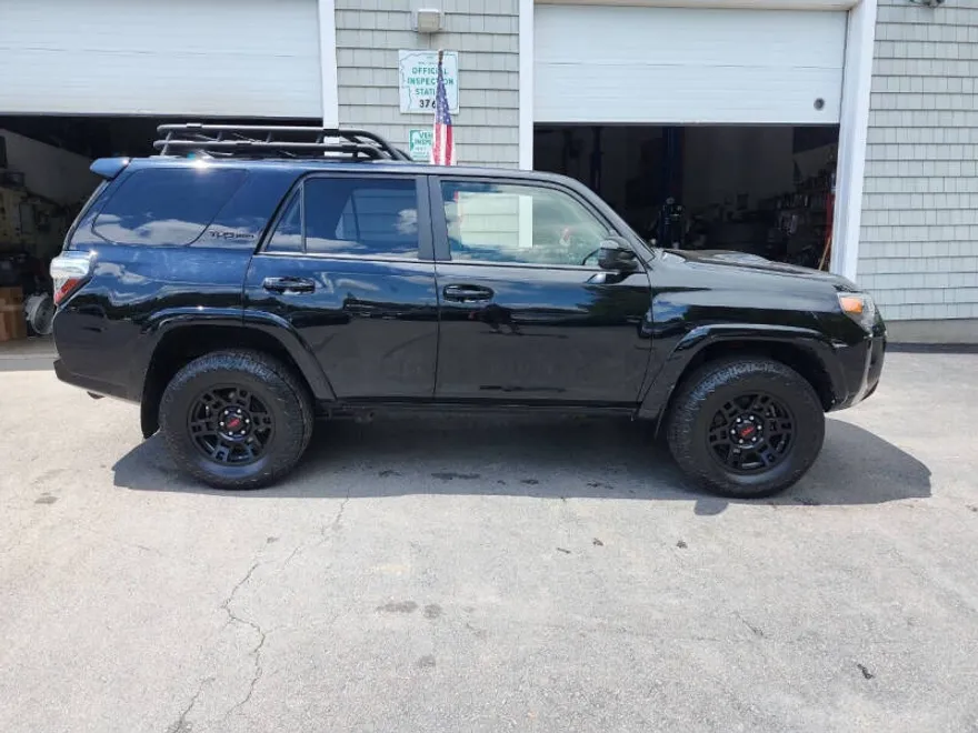2019 Toyota 4Runner TRD Pro photo 1