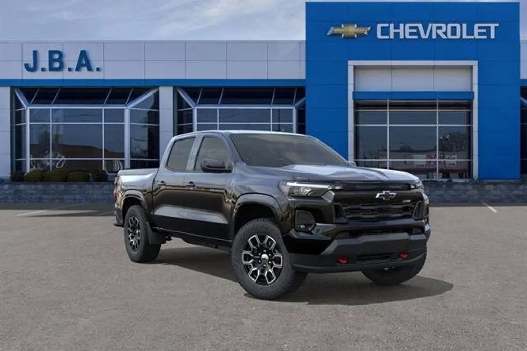 2025 Chevrolet Colorado Z71 photo 1