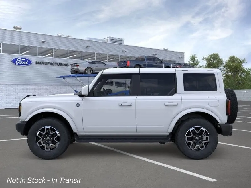 2025 Ford Bronco Outer Banks photo 1