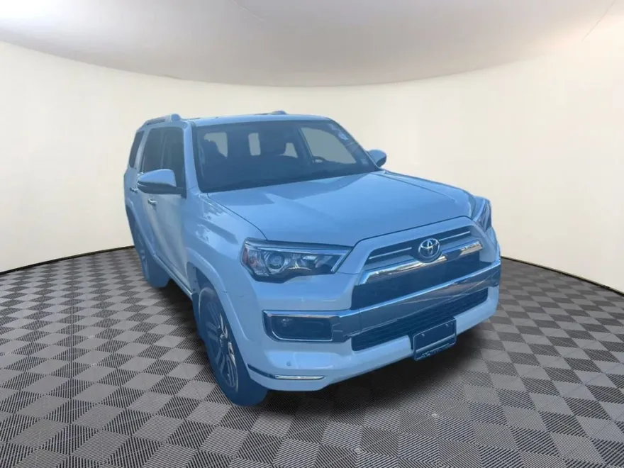 2021 Toyota 4Runner Limited photo 1