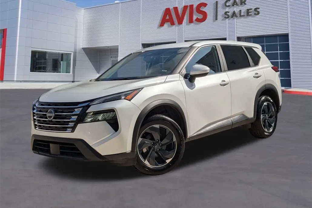 2024 Nissan Rogue SV photo 1