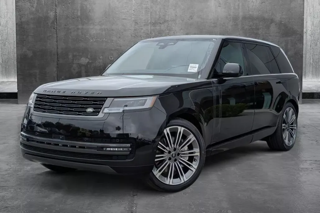 2025 Land Rover Range Rover SE photo 1