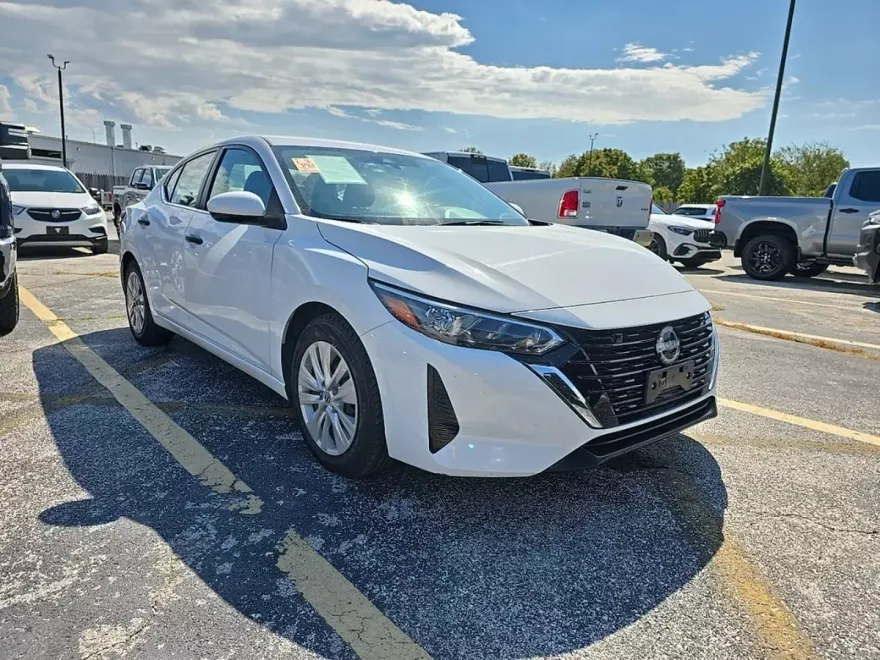 2024 Nissan Sentra S photo 1