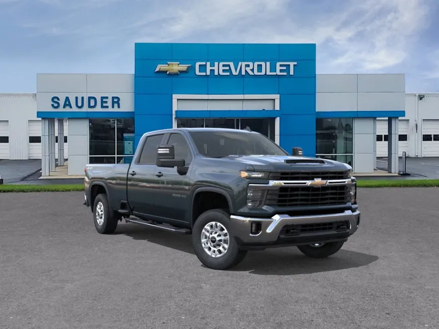 2026 Chevrolet Silverado 2500HD LT photo 1