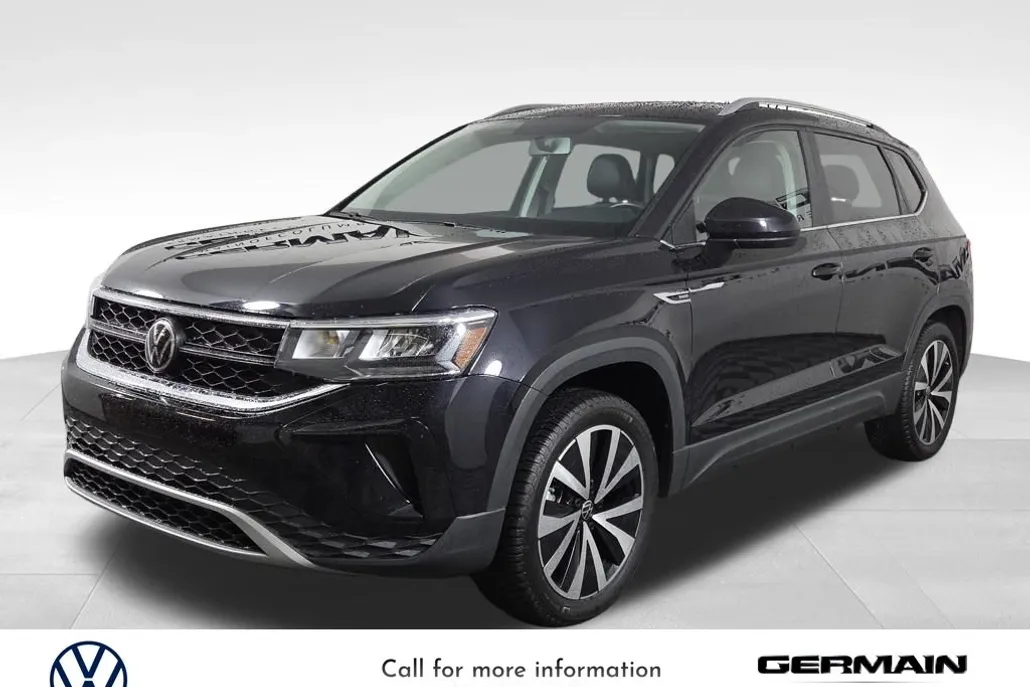 2022 Volkswagen Taos SE photo 1