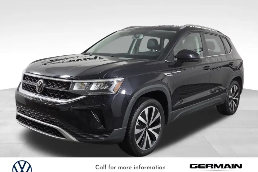 2022 Volkswagen Taos SE photo 1