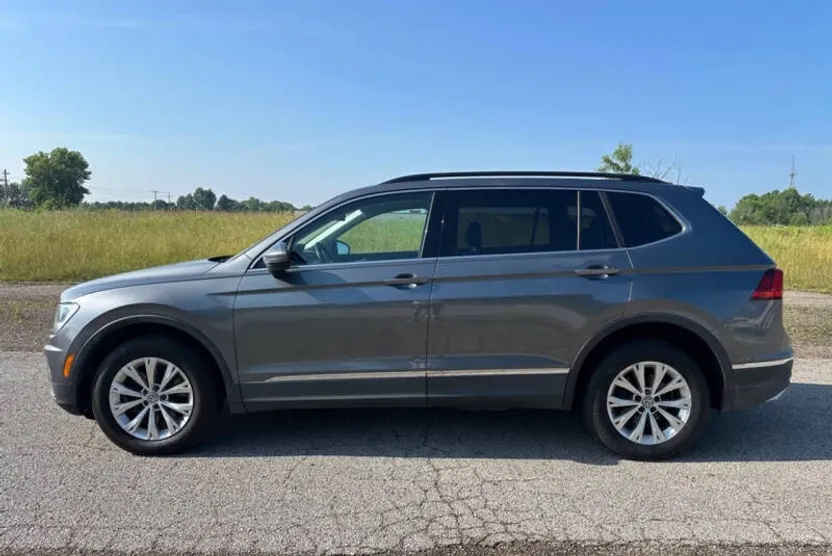 2018 Volkswagen Tiguan SE photo 1
