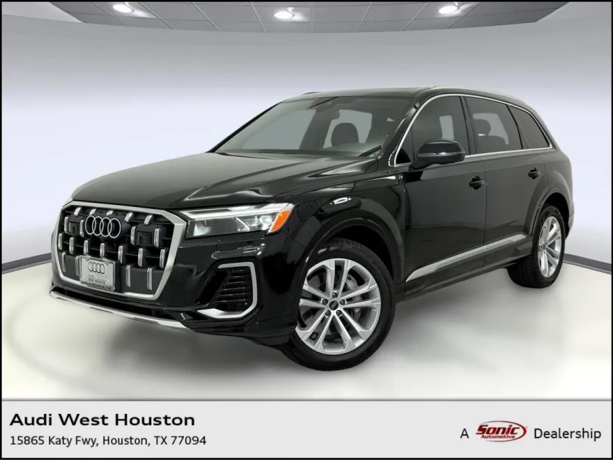 2025 Audi Q7 55 Premium Plus photo 1