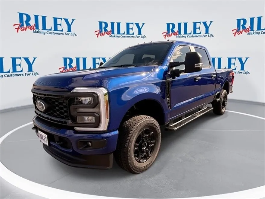 2026 Ford F-350 XL photo 1