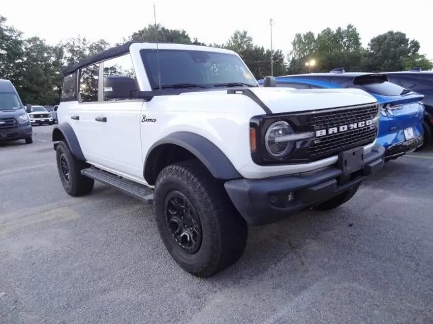 2022 Ford Bronco Wildtrak photo 1