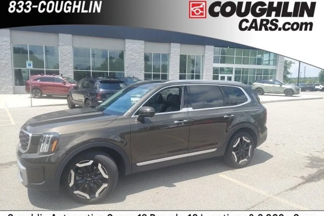 2023 Kia Telluride S photo 1
