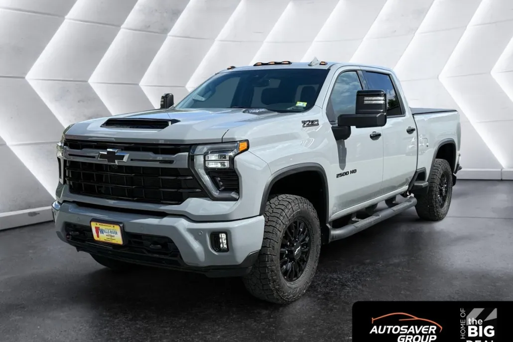 2024 Chevrolet Silverado 2500HD LTZ photo 1