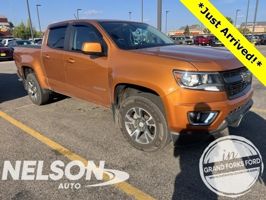 2017 Chevrolet Colorado Z71 photo 1