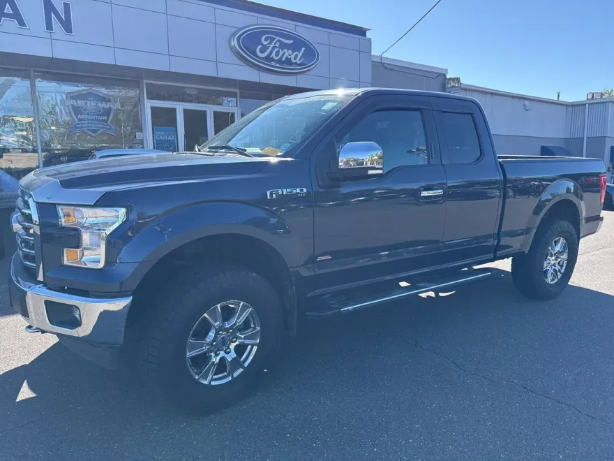 2017 Ford F-150 XLT photo 1