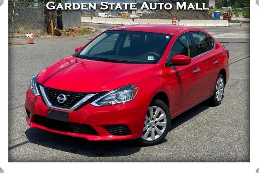 2017 Nissan Sentra SV photo 1