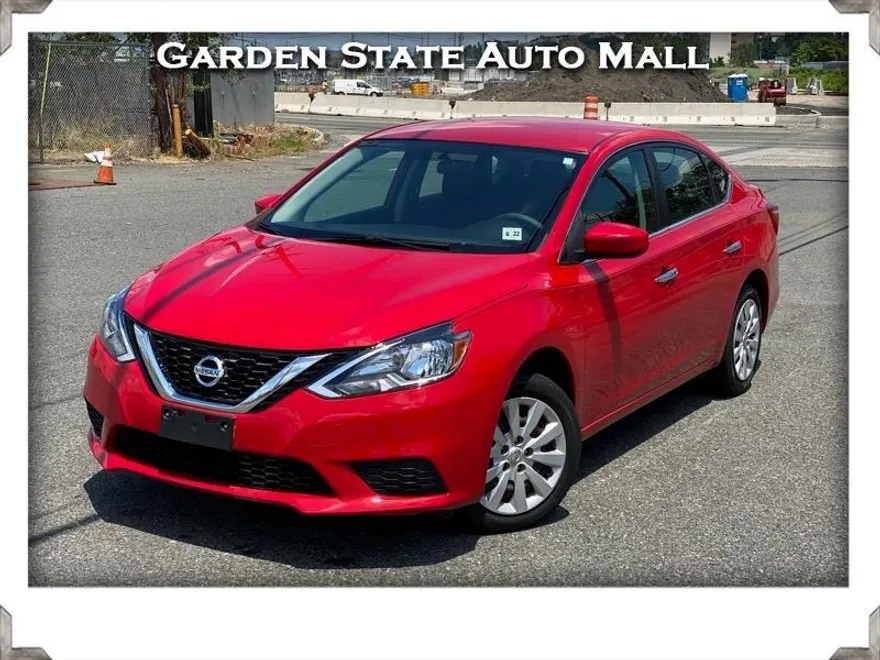 2017 Nissan Sentra SV photo 1