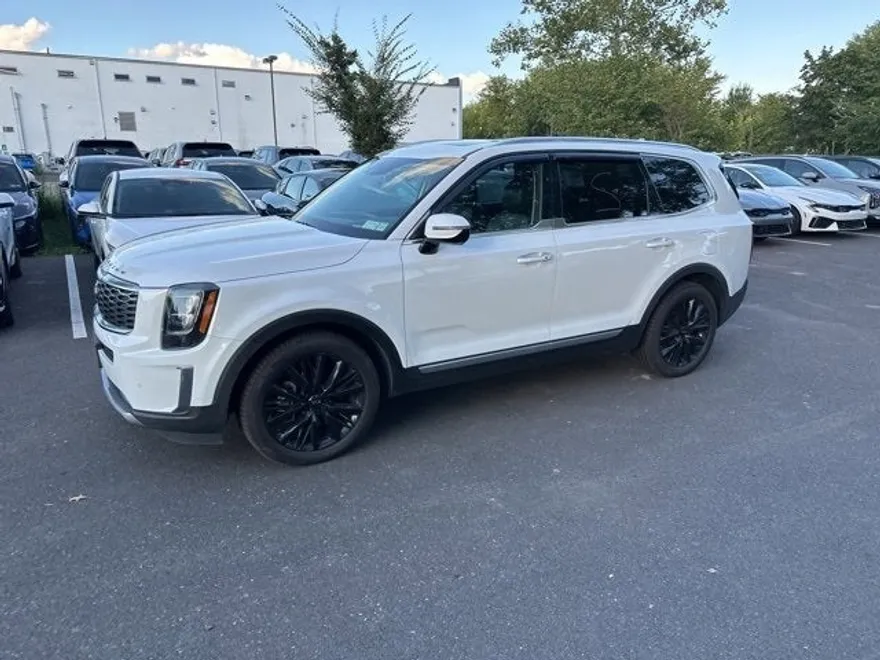 2020 Kia Telluride SX photo 1