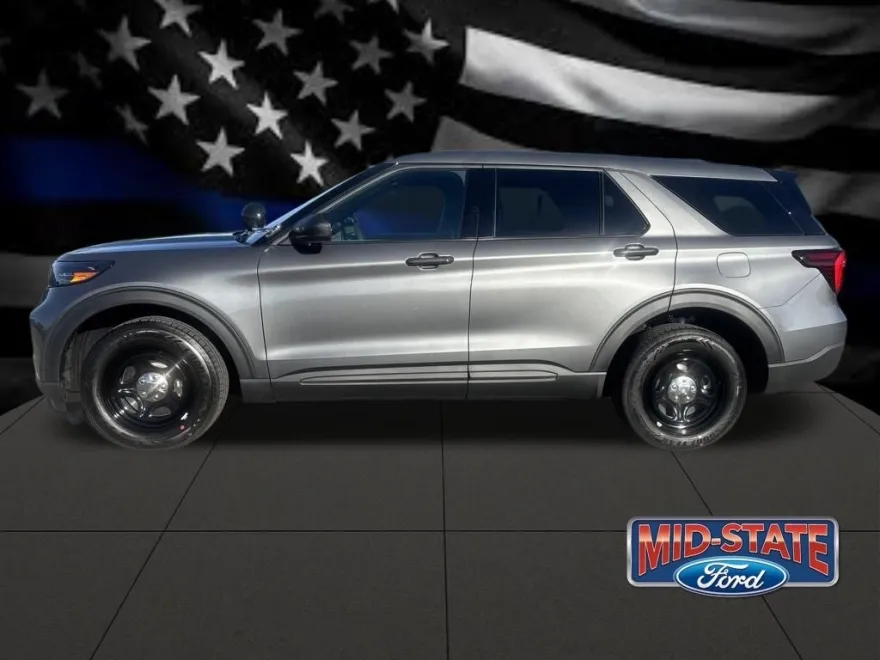2025 Ford Explorer photo 1