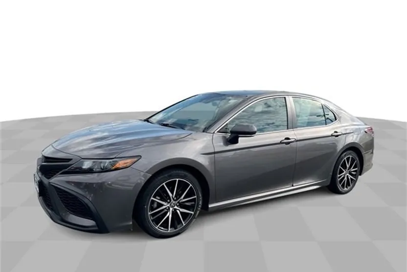 2023 Toyota Camry SE photo 1