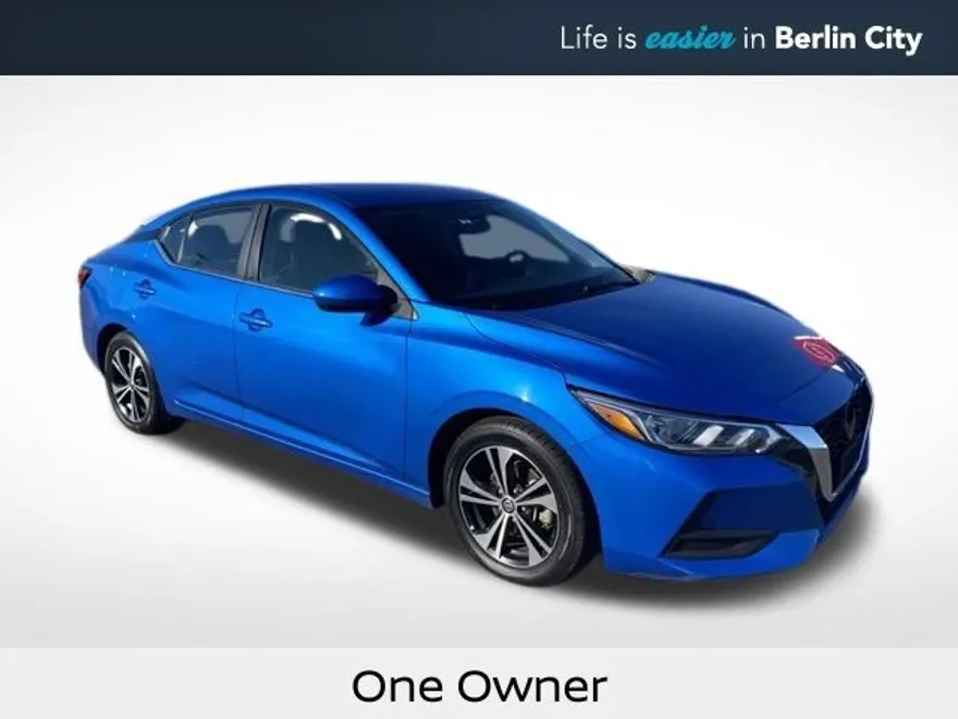 2022 Nissan Sentra SV photo 1