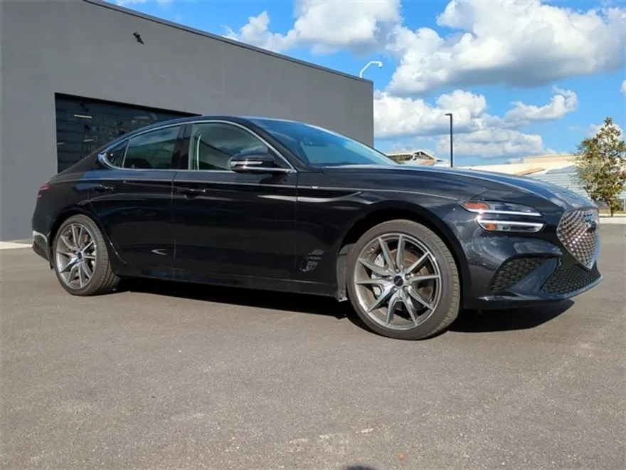 2025 Genesis G70 2.5T photo 1