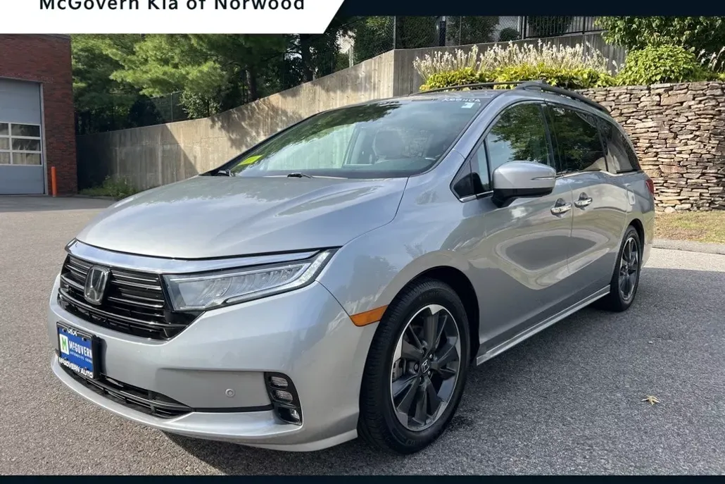 2023 Honda Odyssey Elite photo 1