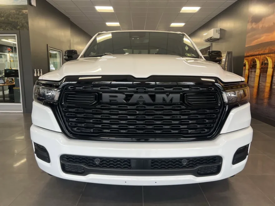 2025 Ram 1500 Big Horn photo 1