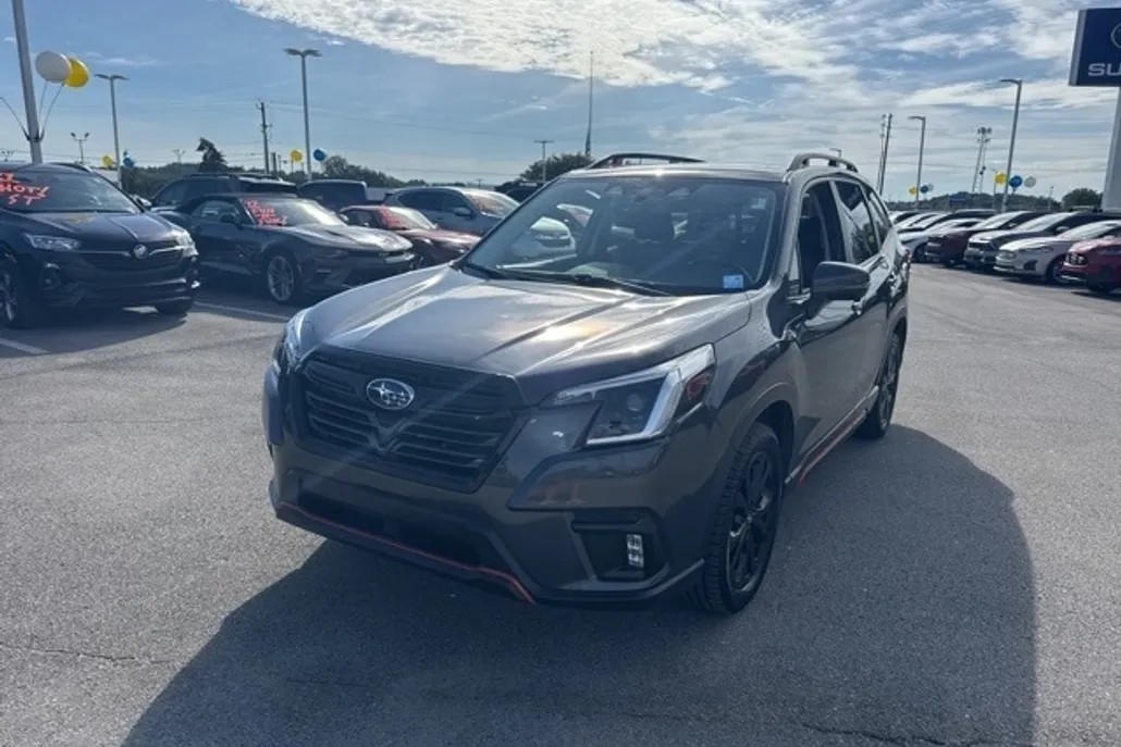2022 Subaru Forester Sport photo 1