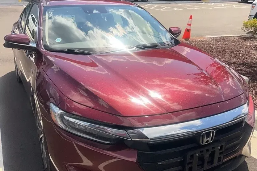 2019 Honda Insight Touring photo 1