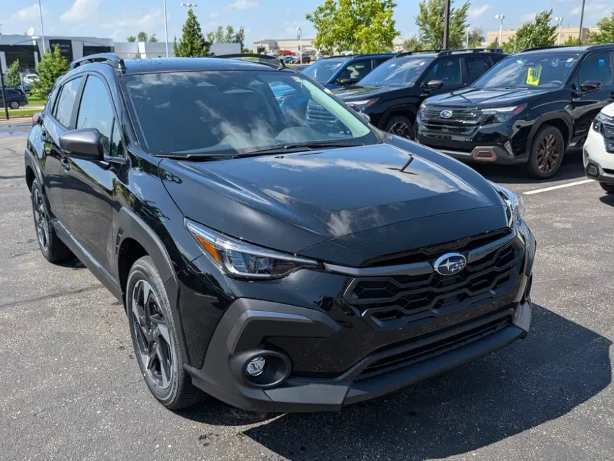 2025 Subaru Crosstrek Limited photo 1
