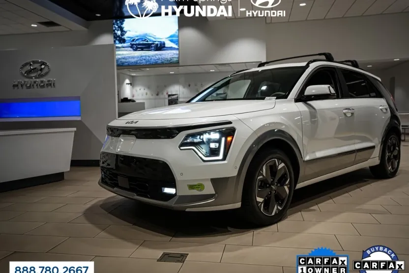 2023 Kia Niro EV Wave photo 1