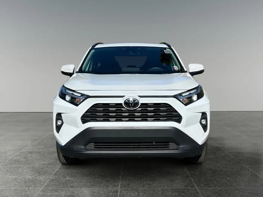 2024 Toyota RAV4 XLE Premium photo 1