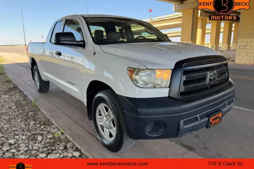 2013 Toyota Tundra Double Cab photo 1