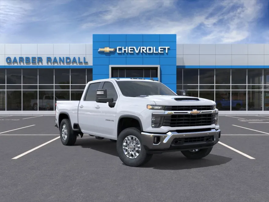 2026 Chevrolet Silverado LT photo 1