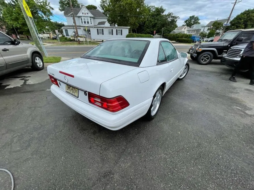 2000 Mercedes Benz SL 500 photo 1