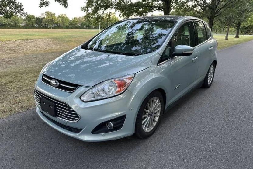 2014 Ford C-Max Hybrid SEL photo 1