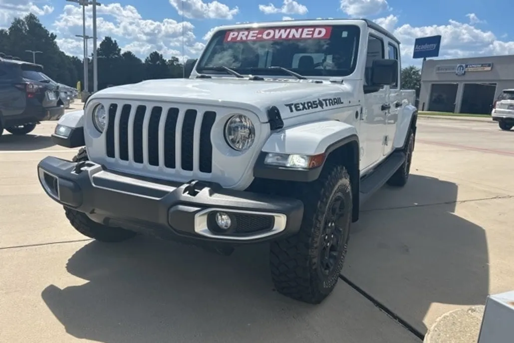 2023 Jeep Gladiator Sport photo 1