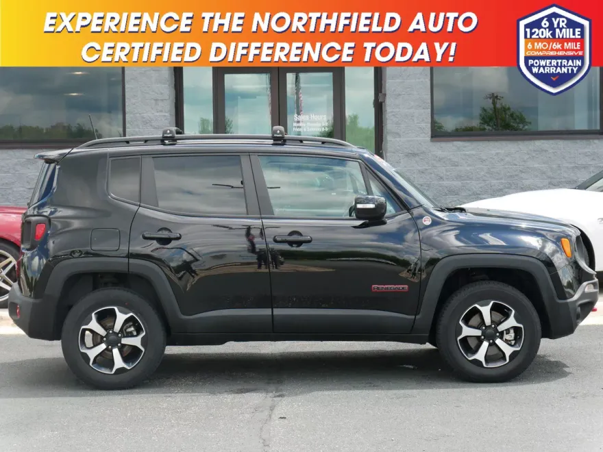2022 Jeep Renegade Trailhawk photo 1