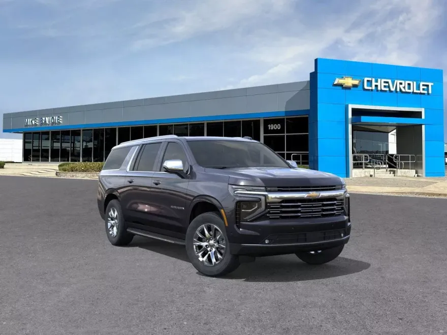 2025 Chevrolet Suburban Premier photo 1