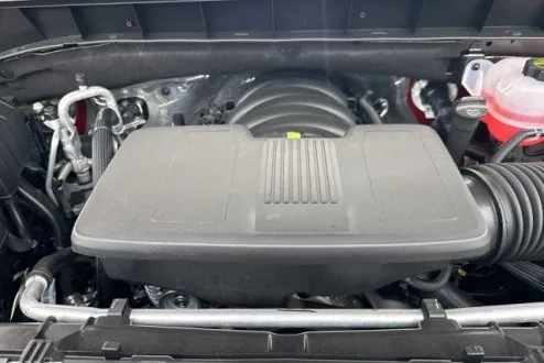 2025 Chevrolet Silverado 1500 RST photo 3